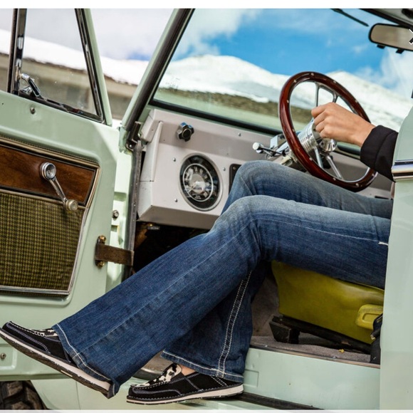 R.E.A.L. Mid Rise Stretch Entwined Boot Cut Jean - Picture 5 of 9